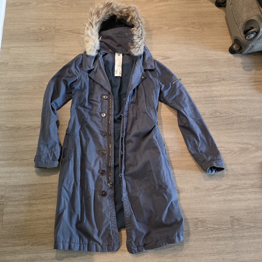 EVER Long Warm Coat With Fur Hood Pre-owned/stain